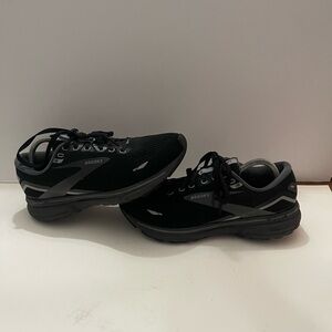 Brooks Ghost 15 GTX Womens Size 9 Black Athletic Running Walking Shoes Sneakers